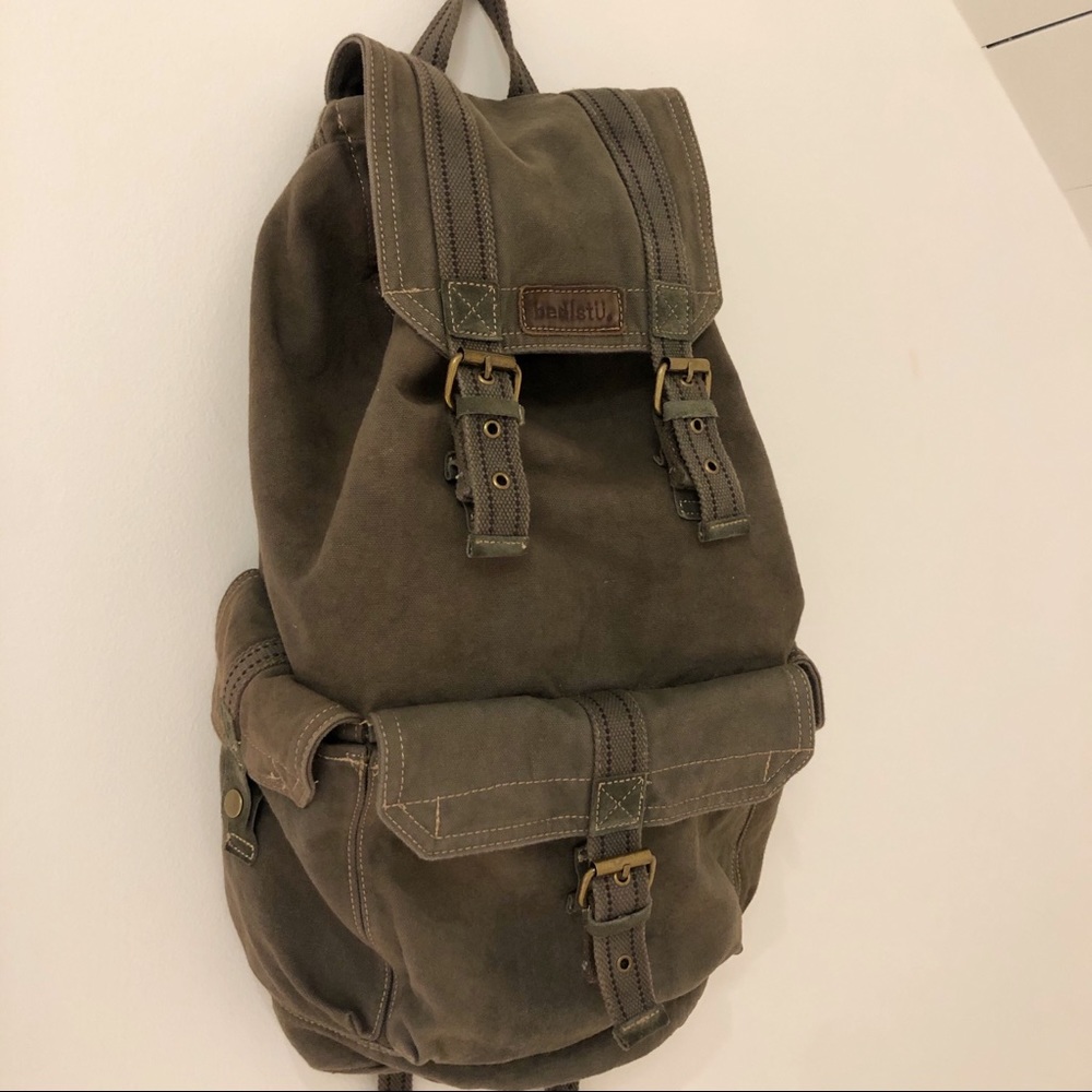 Bed Stü Rugged Olive Green Canvas “Ohara” Backpack